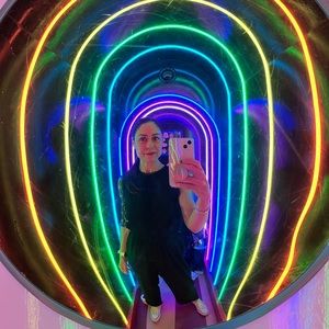 Meet your Posher, Dani